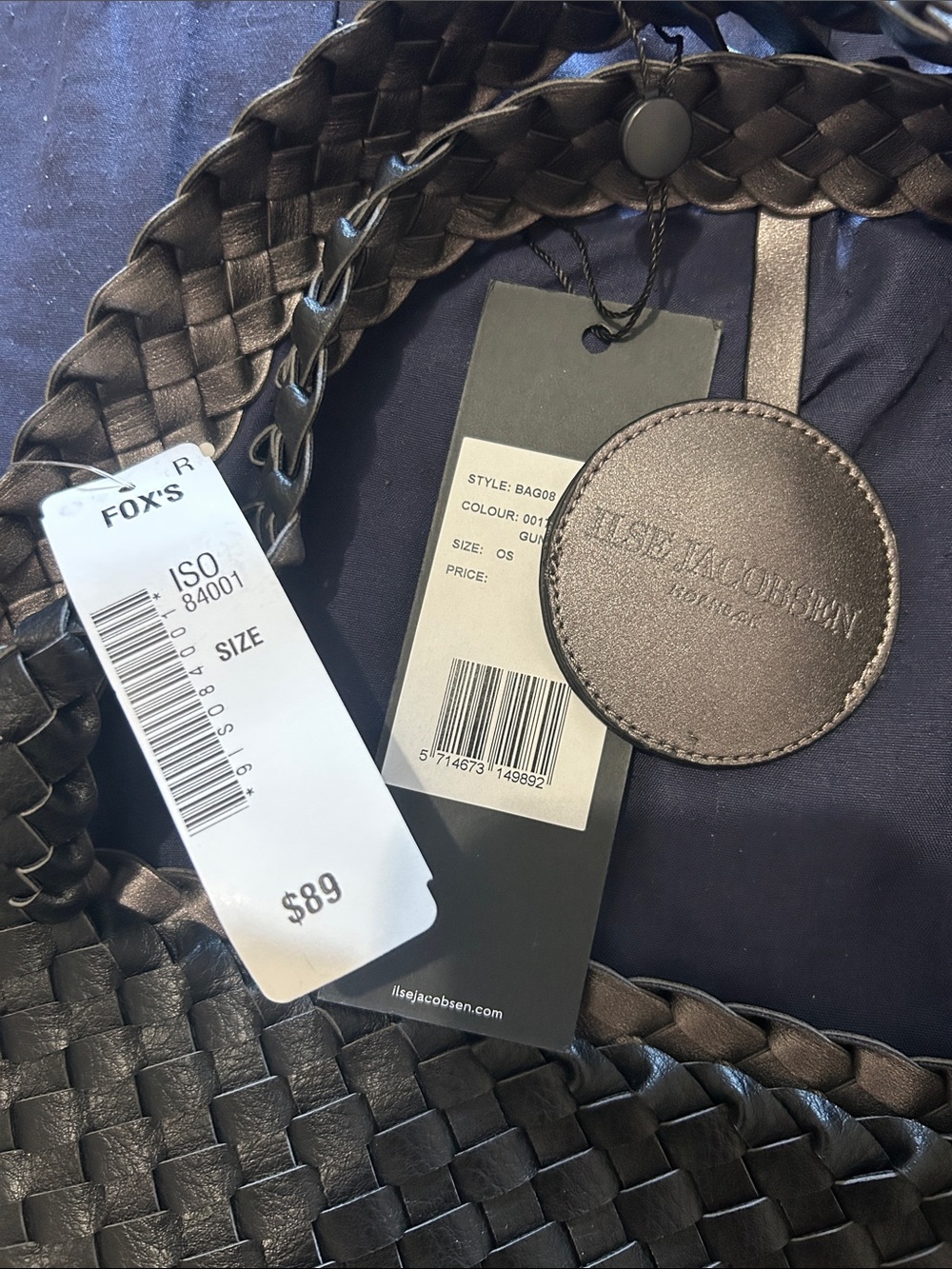 Isle Jacobson Black Woven Tote Bag - Picture 2 of 4